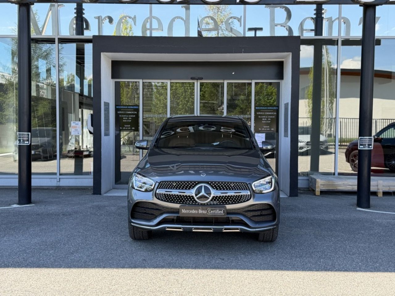 Photo du v&eacute;hicule 2 / 18