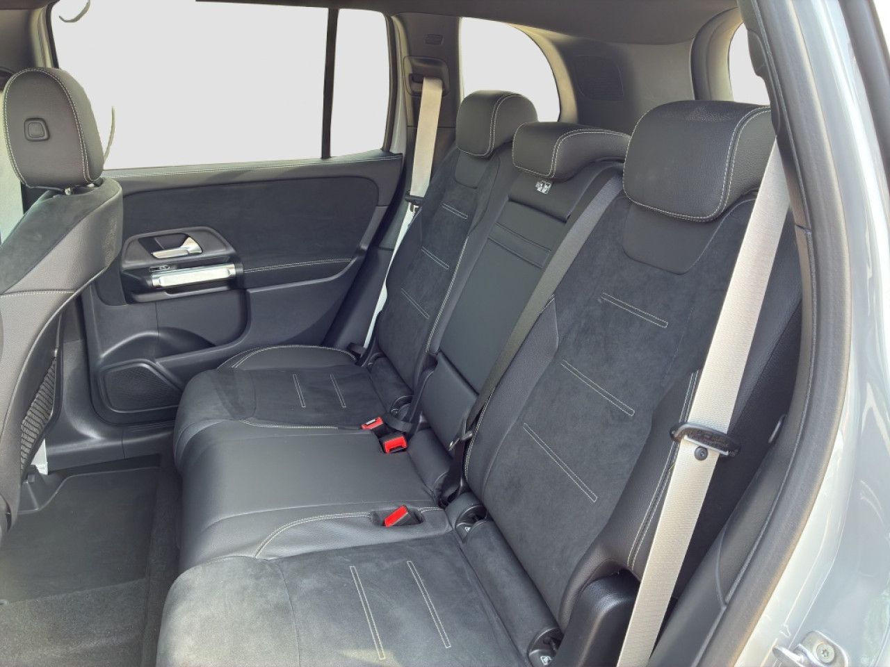 Mercedes-Benz GLB – Bild 12