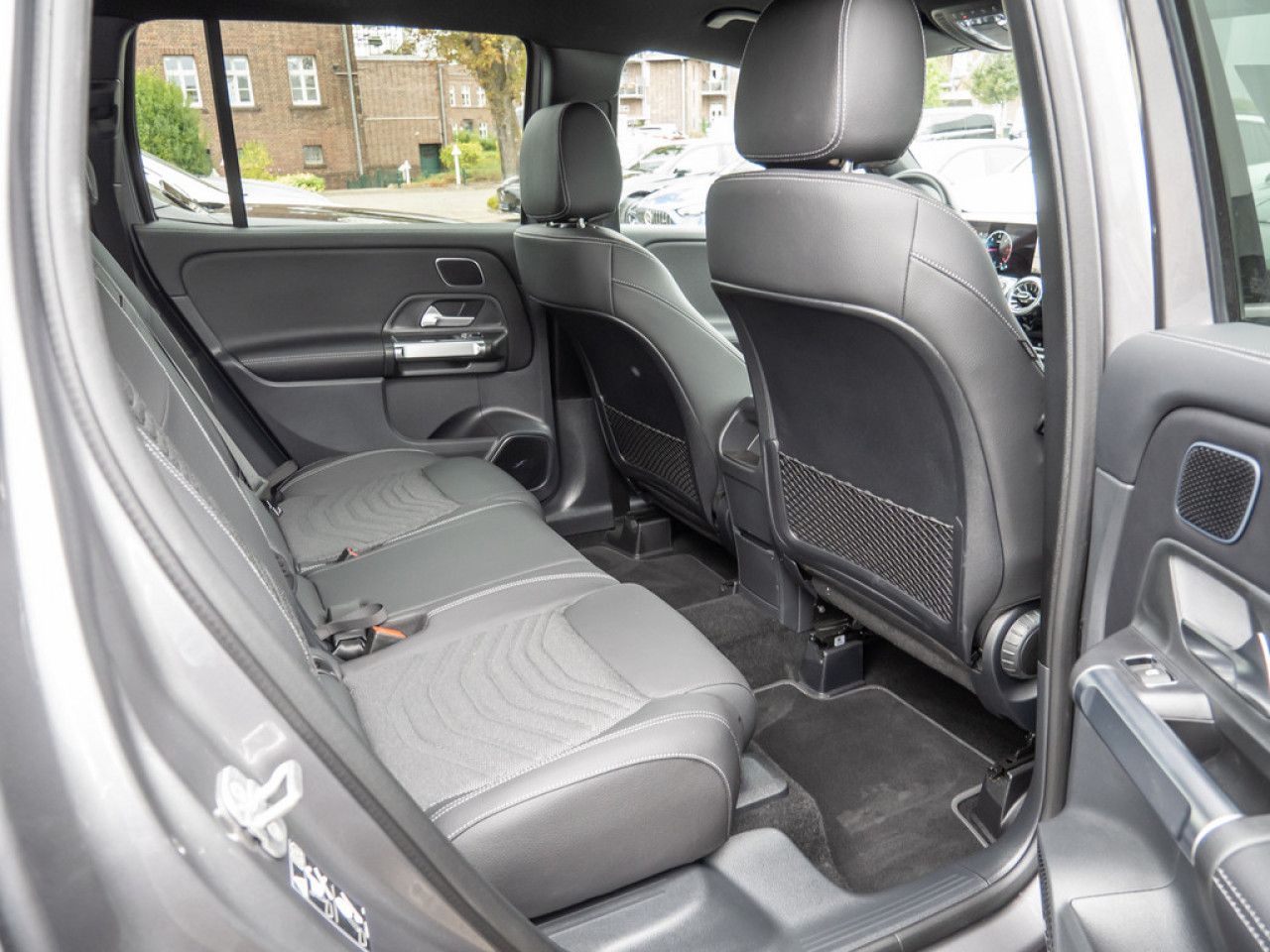 Mercedes-Benz GLB – Bild 6