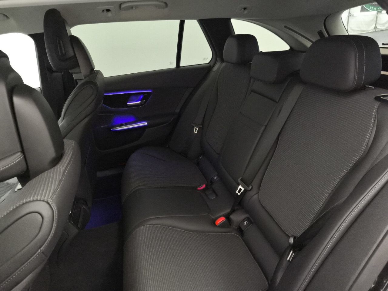 Mercedes-Benz C-Klasse – Bild 12