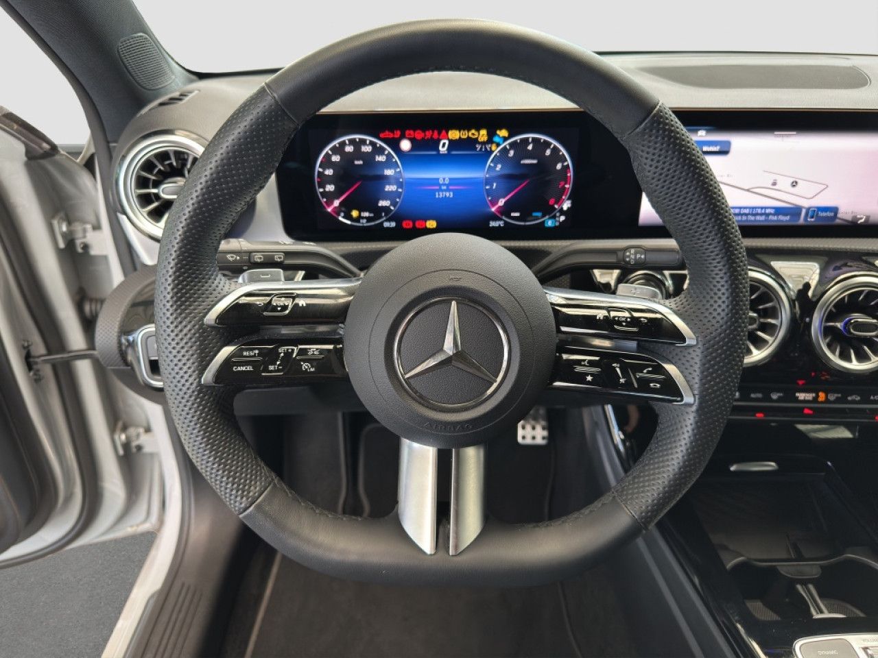 Mercedes-Benz A-Klasse – Bild 7