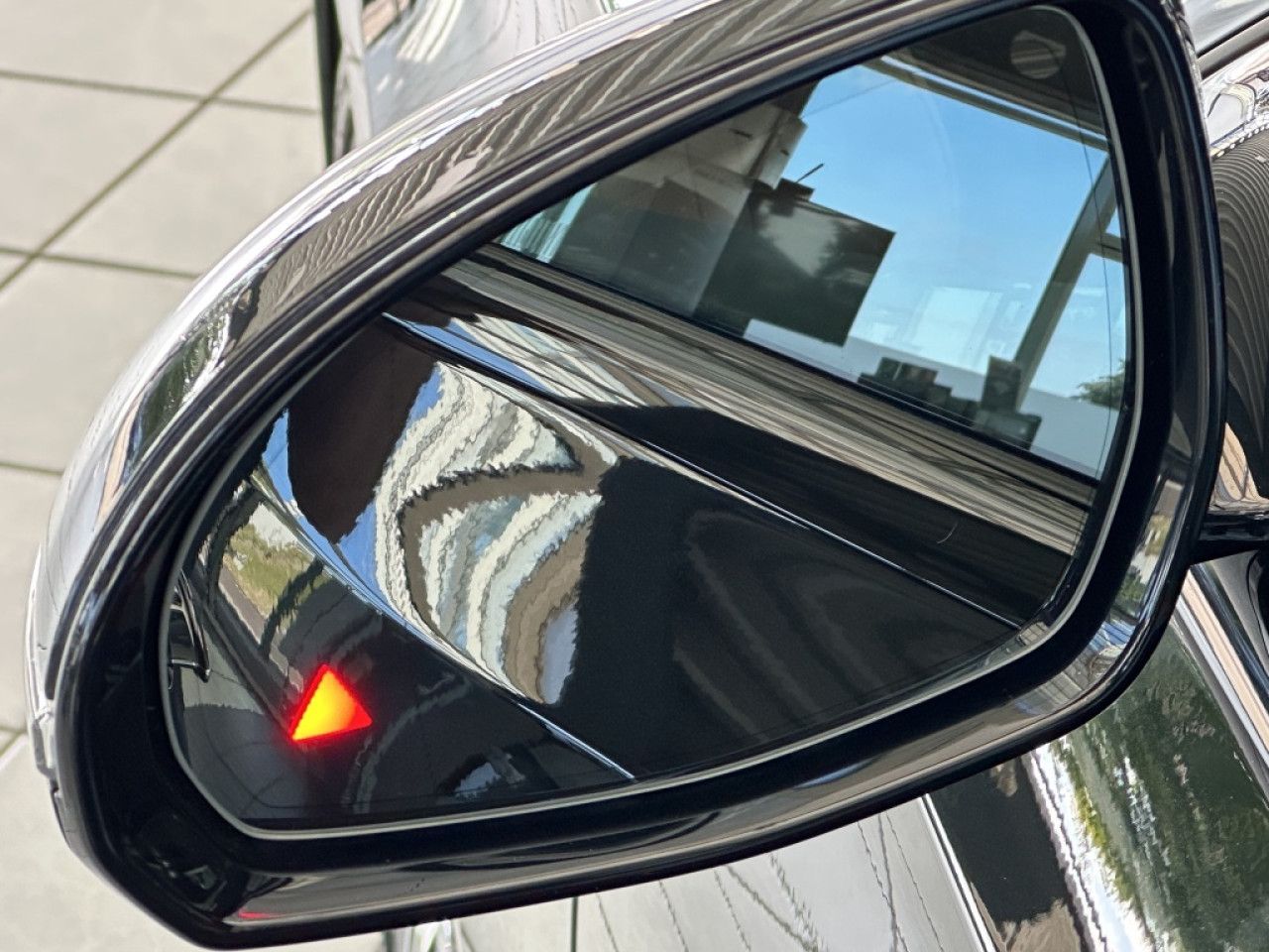 Mercedes-Benz E-Klasse – Bild 26