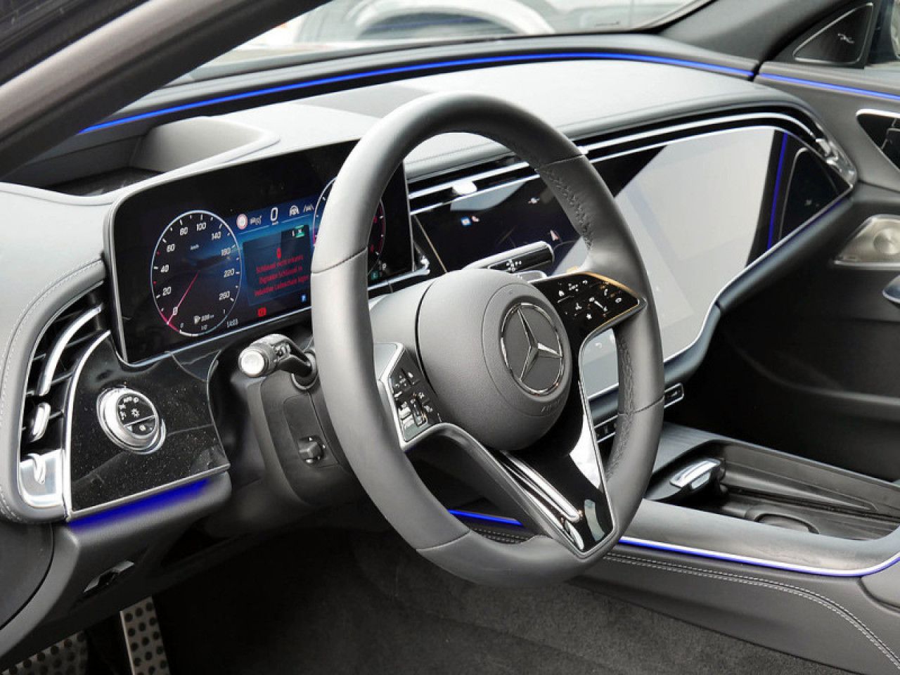 Mercedes-Benz E-Klasse – Bild 14