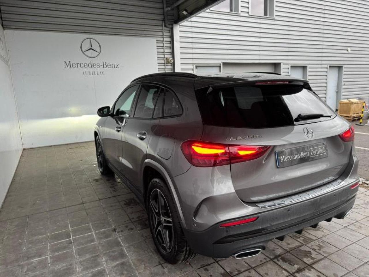 Photo du v&eacute;hicule 7 / 18