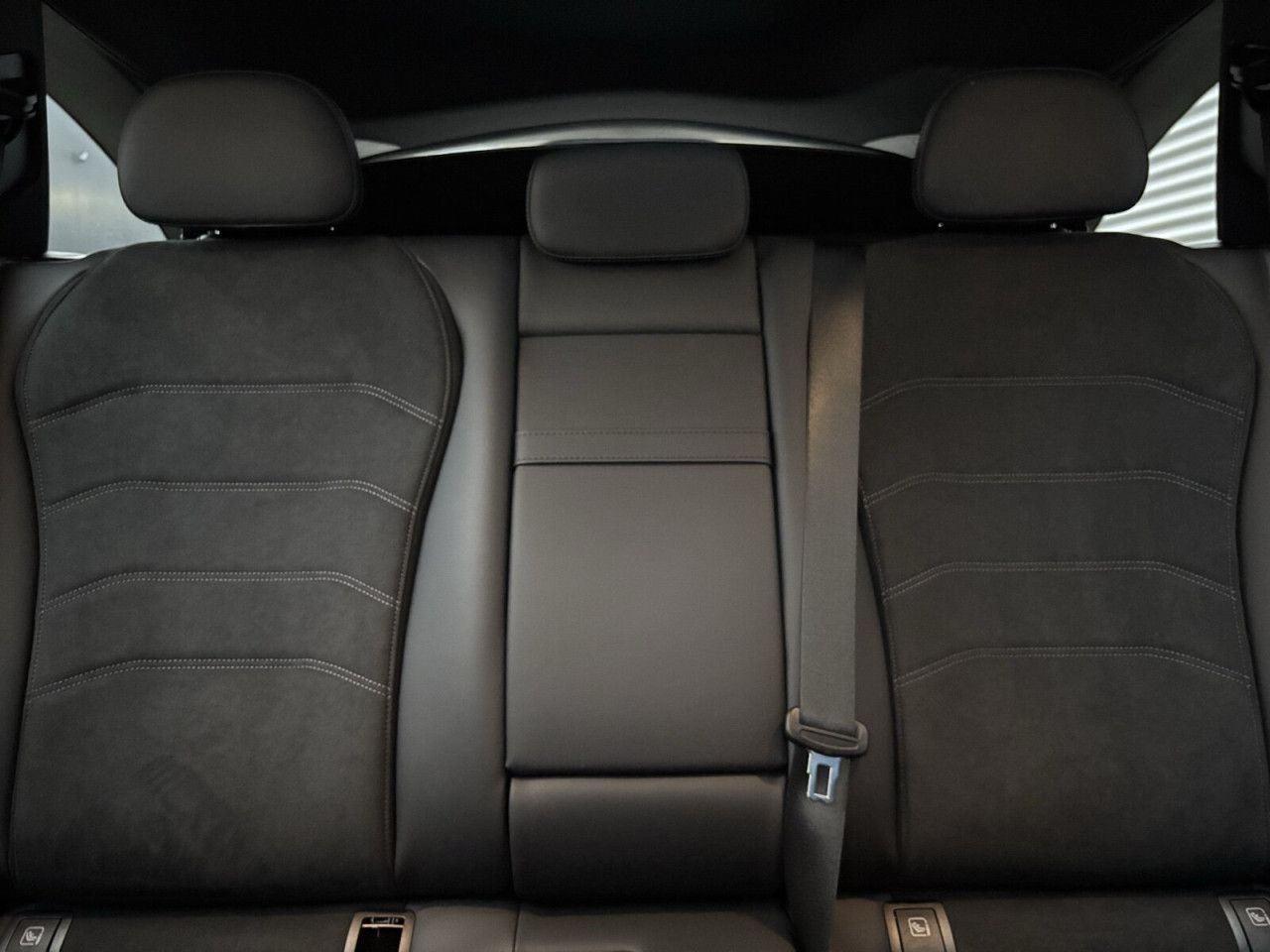 Mercedes-Benz E-Klasse – Bild 19