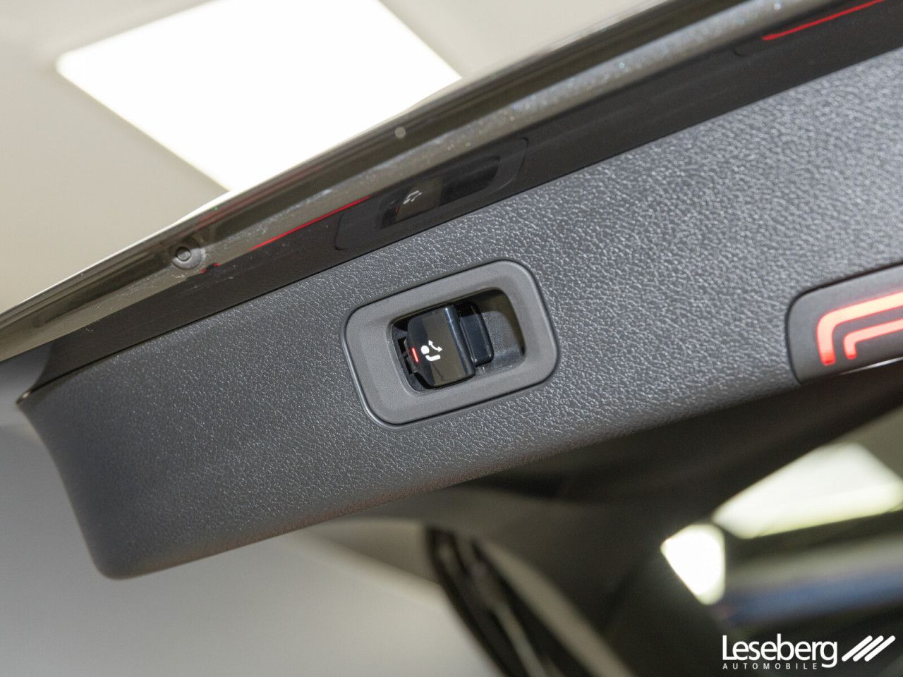 Mercedes-Benz E-Klasse – Bild 10
