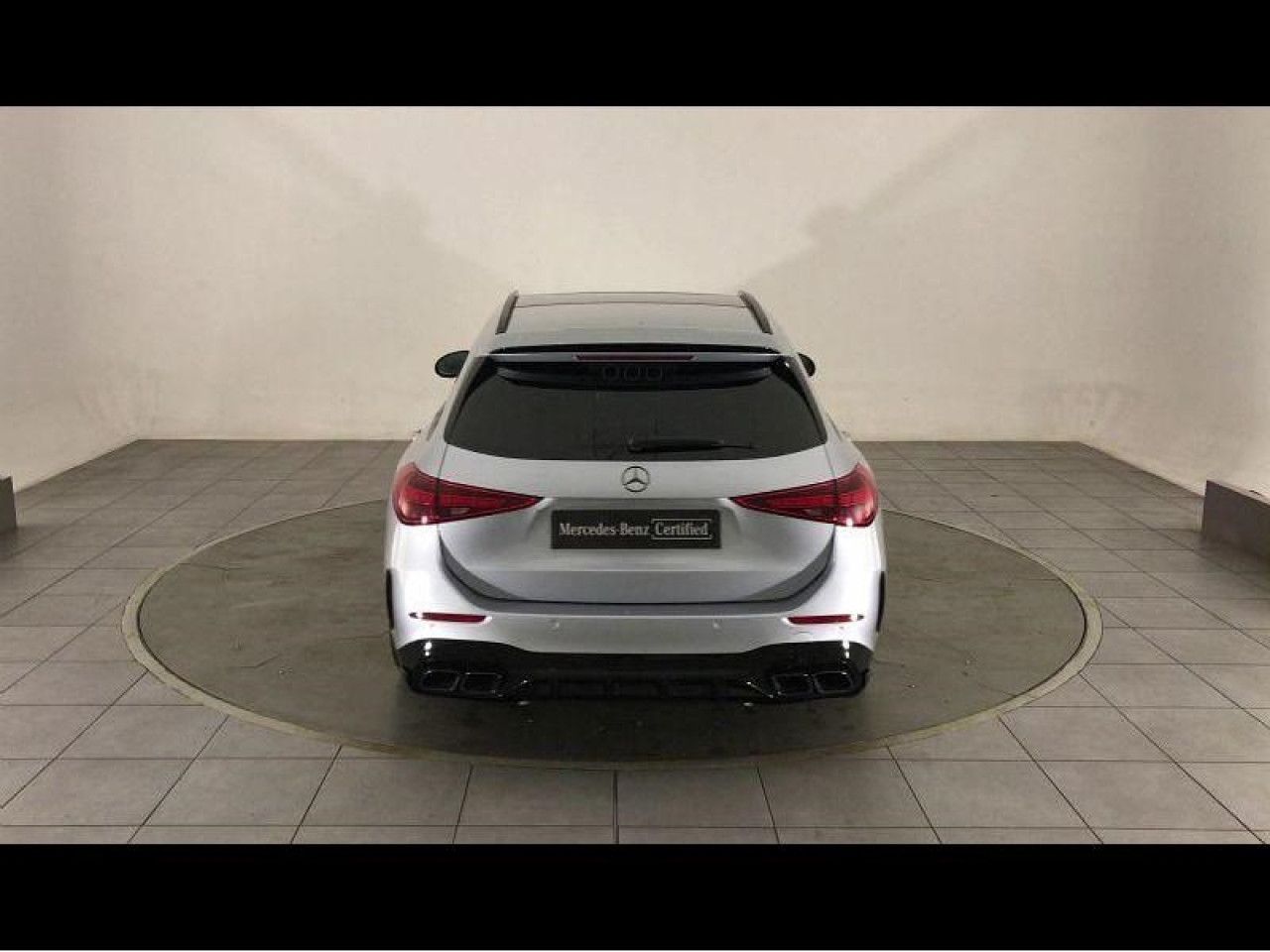 Photo du v&eacute;hicule 4 / 18