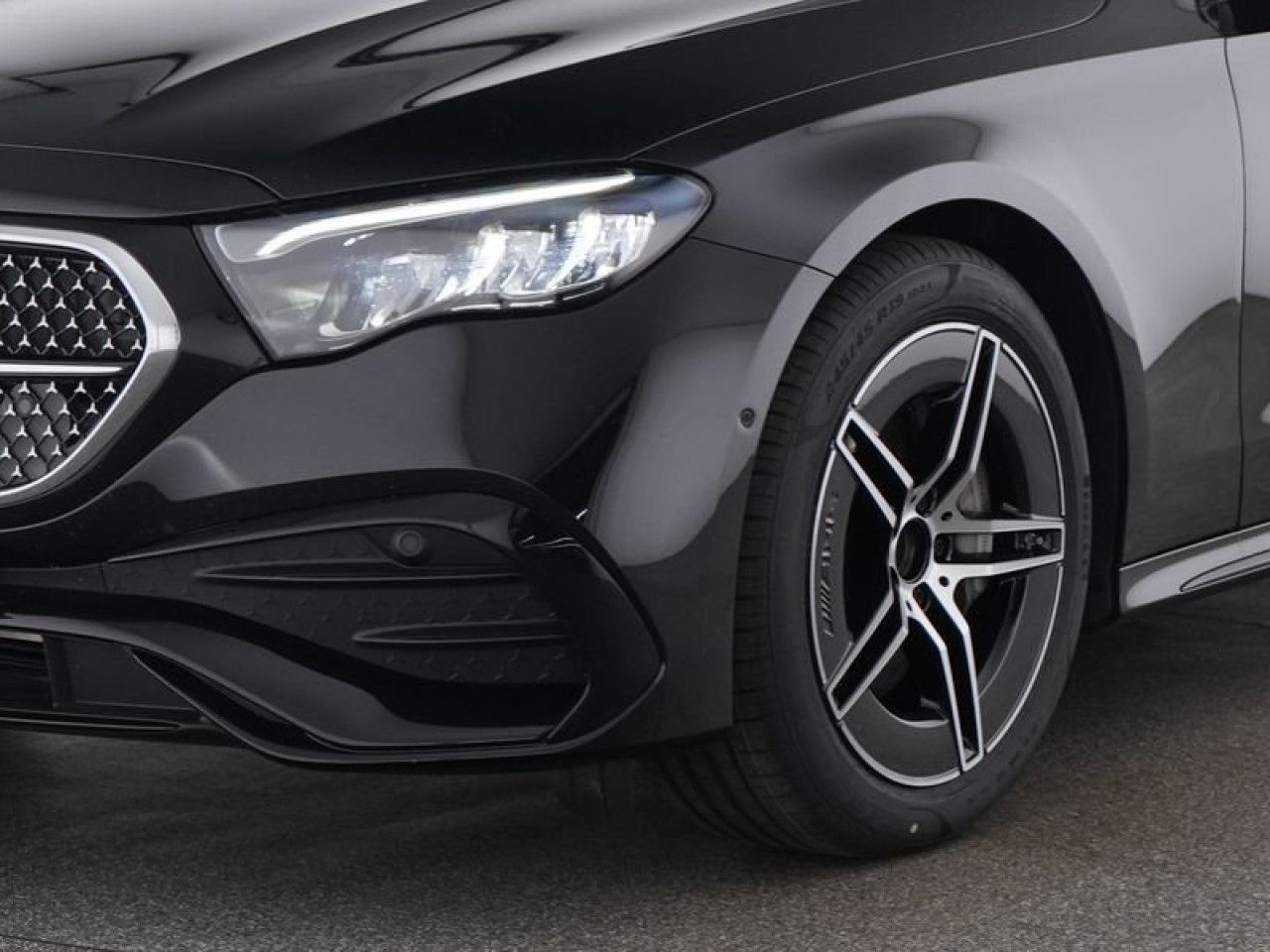 Mercedes-Benz E-Klasse – Bild 5