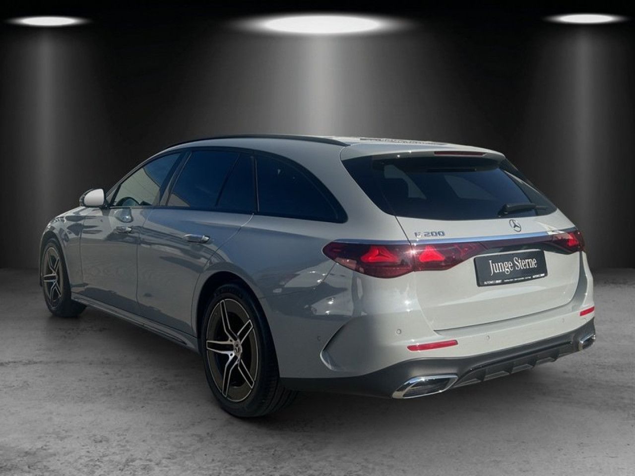 Mercedes-Benz E-Klasse – Bild 3