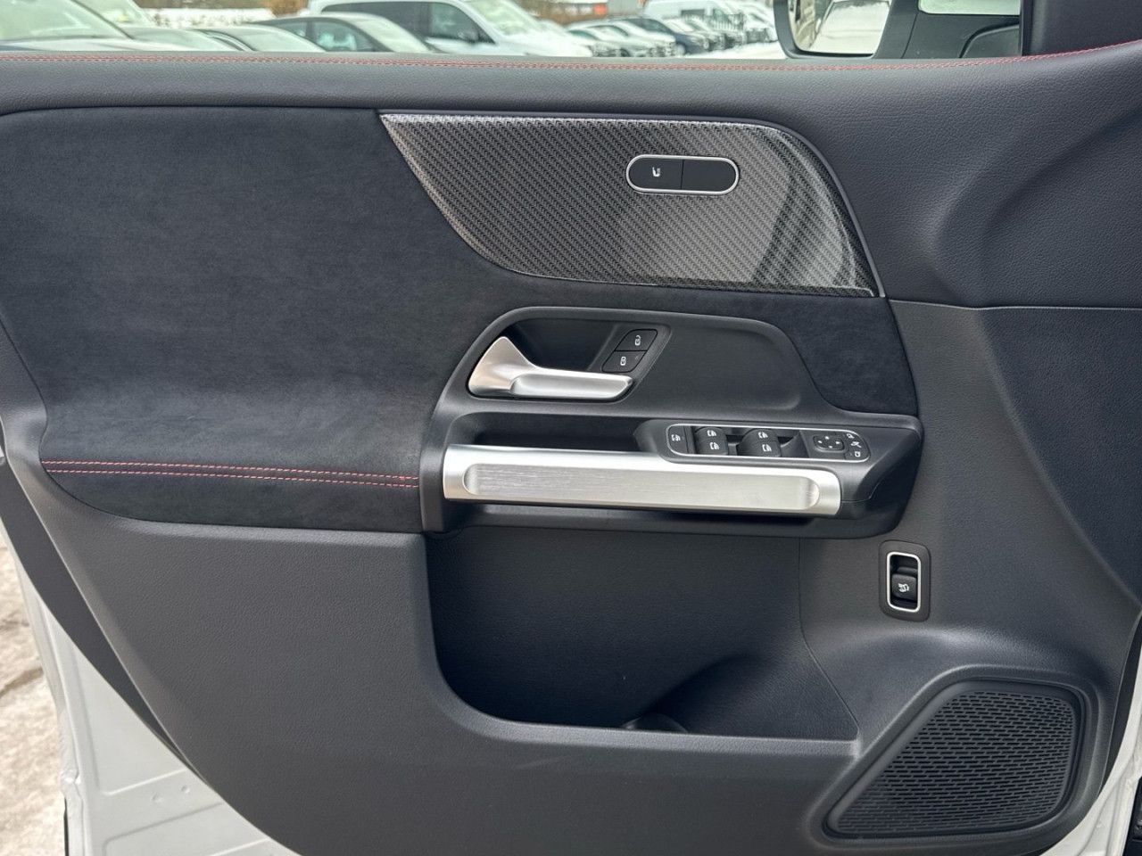 Mercedes-Benz GLB – Bild 16