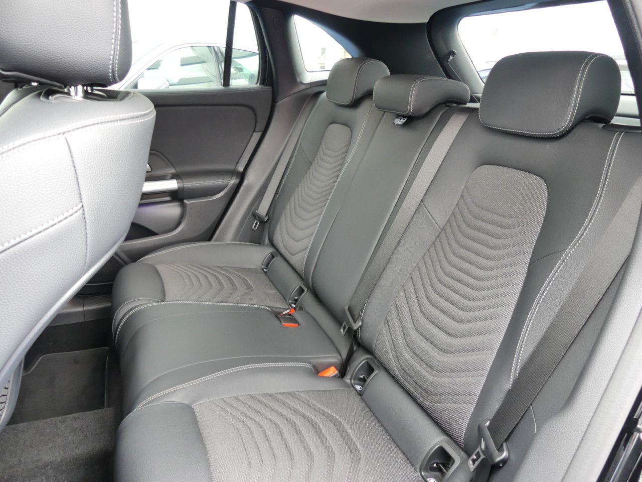 Fahrzeugbild 10 / 29