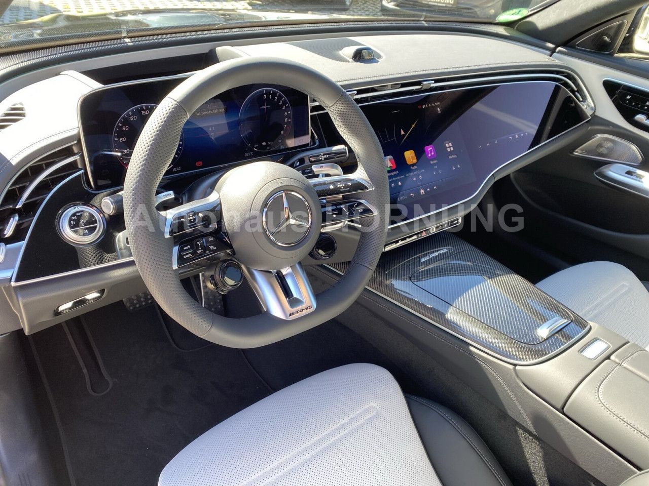 Mercedes-Benz E-Klasse – Bild 17