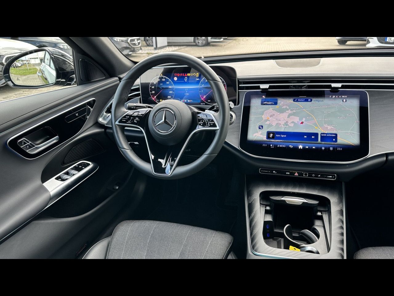 Mercedes-Benz E-Klasse – Bild 27