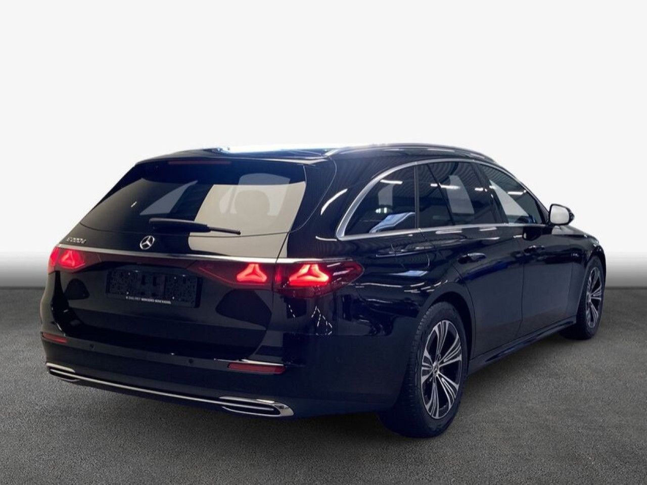 Mercedes-Benz E-Klasse – Bild 2