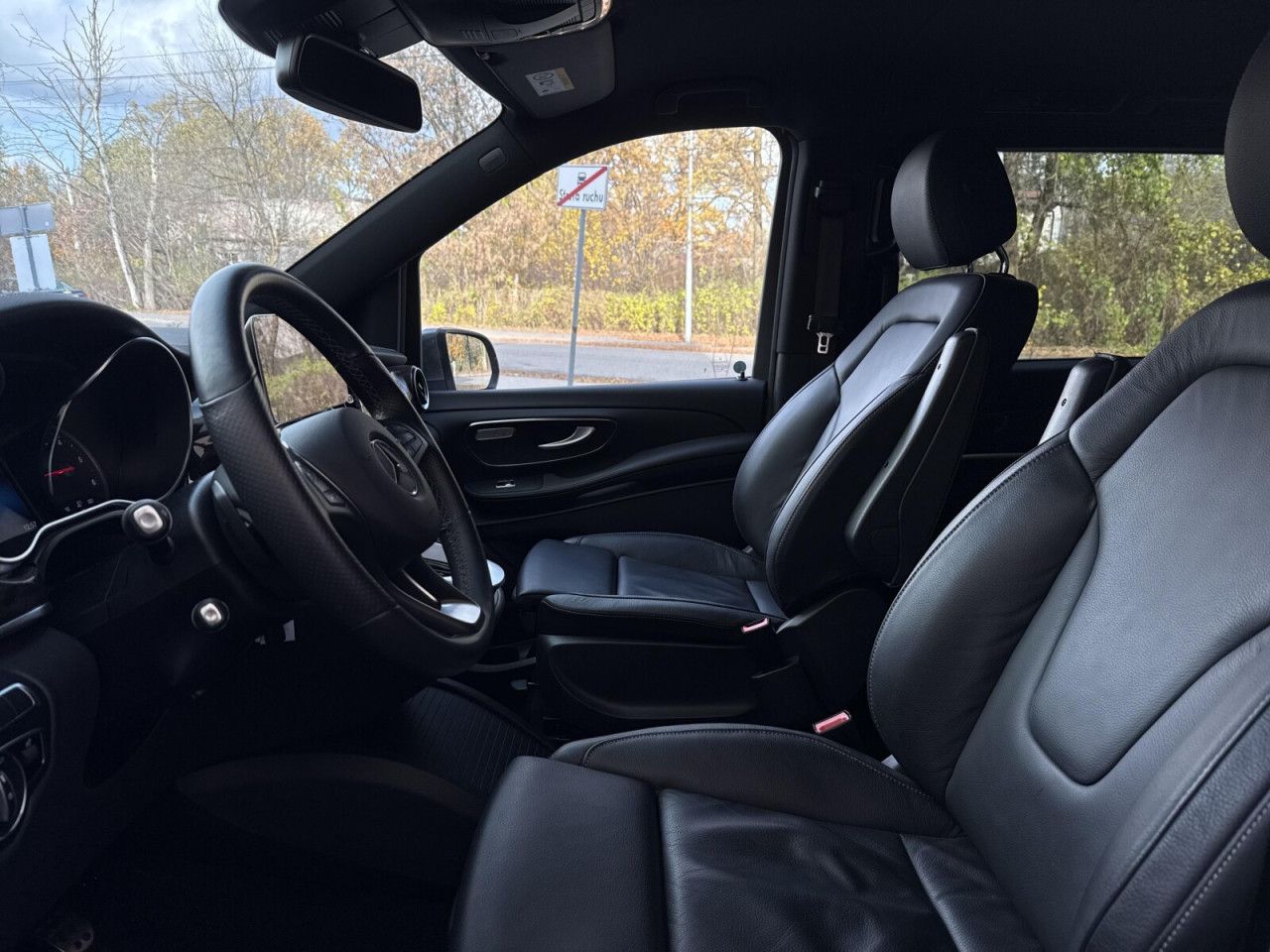 Zdjęcie pojazdu 15 / 24