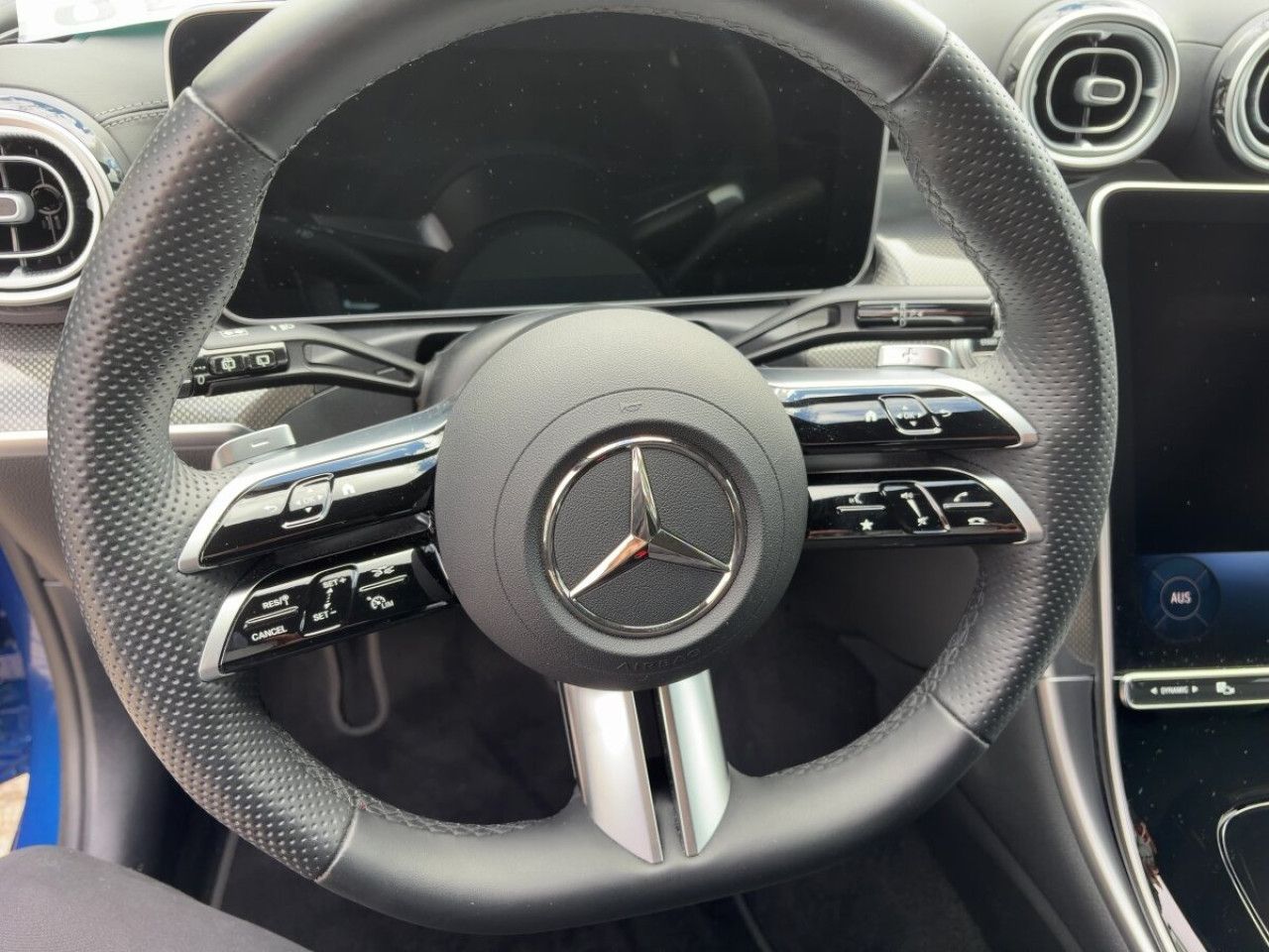 Mercedes-Benz C-Klasse – Bild 9