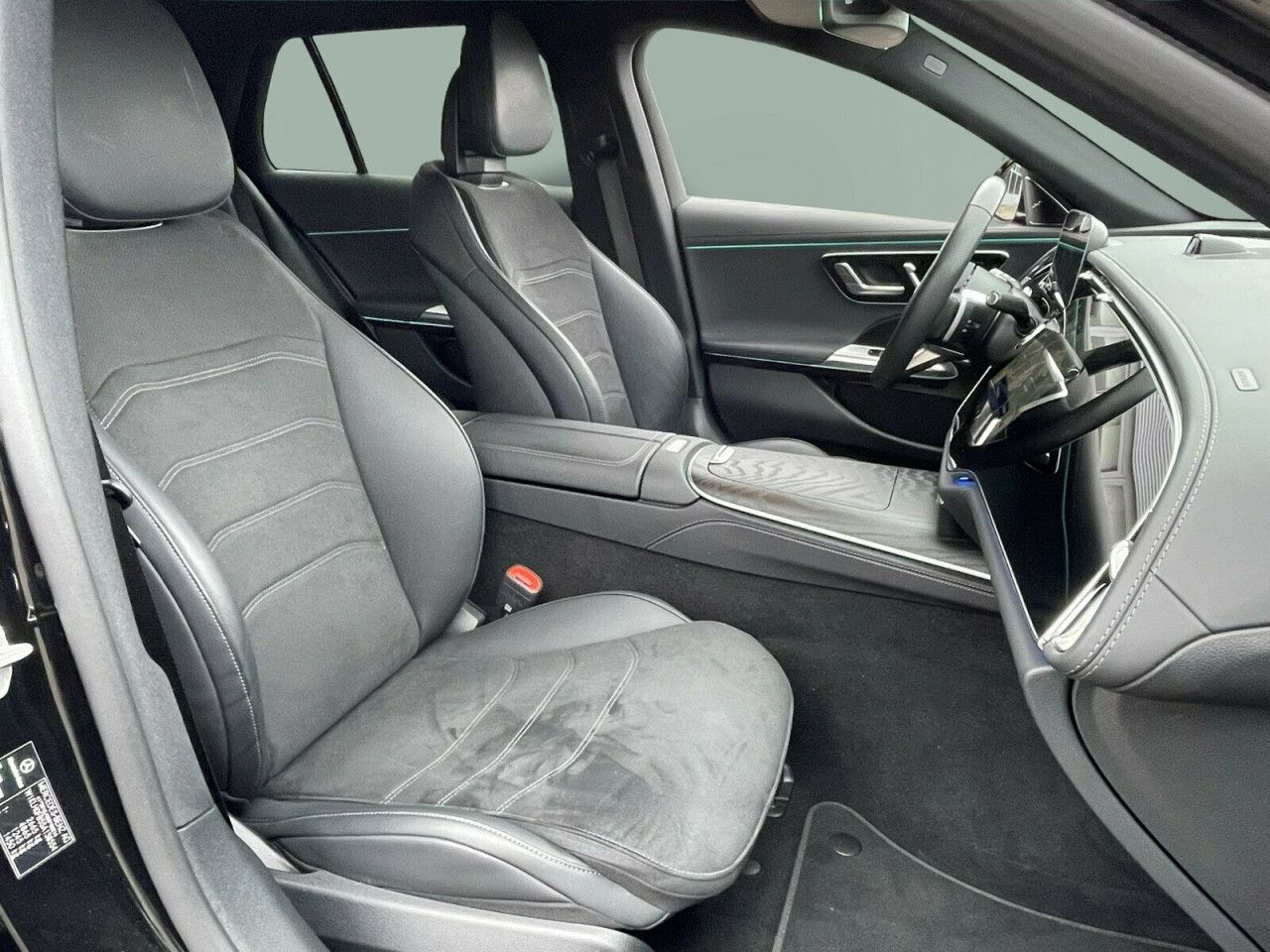 Mercedes-Benz E-Klasse – Bild 10