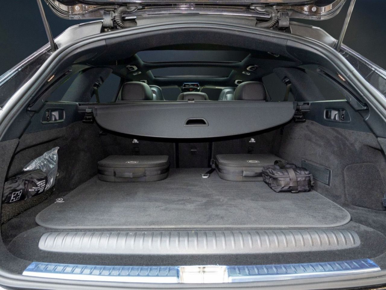 Mercedes-Benz E-Klasse – Bild 15