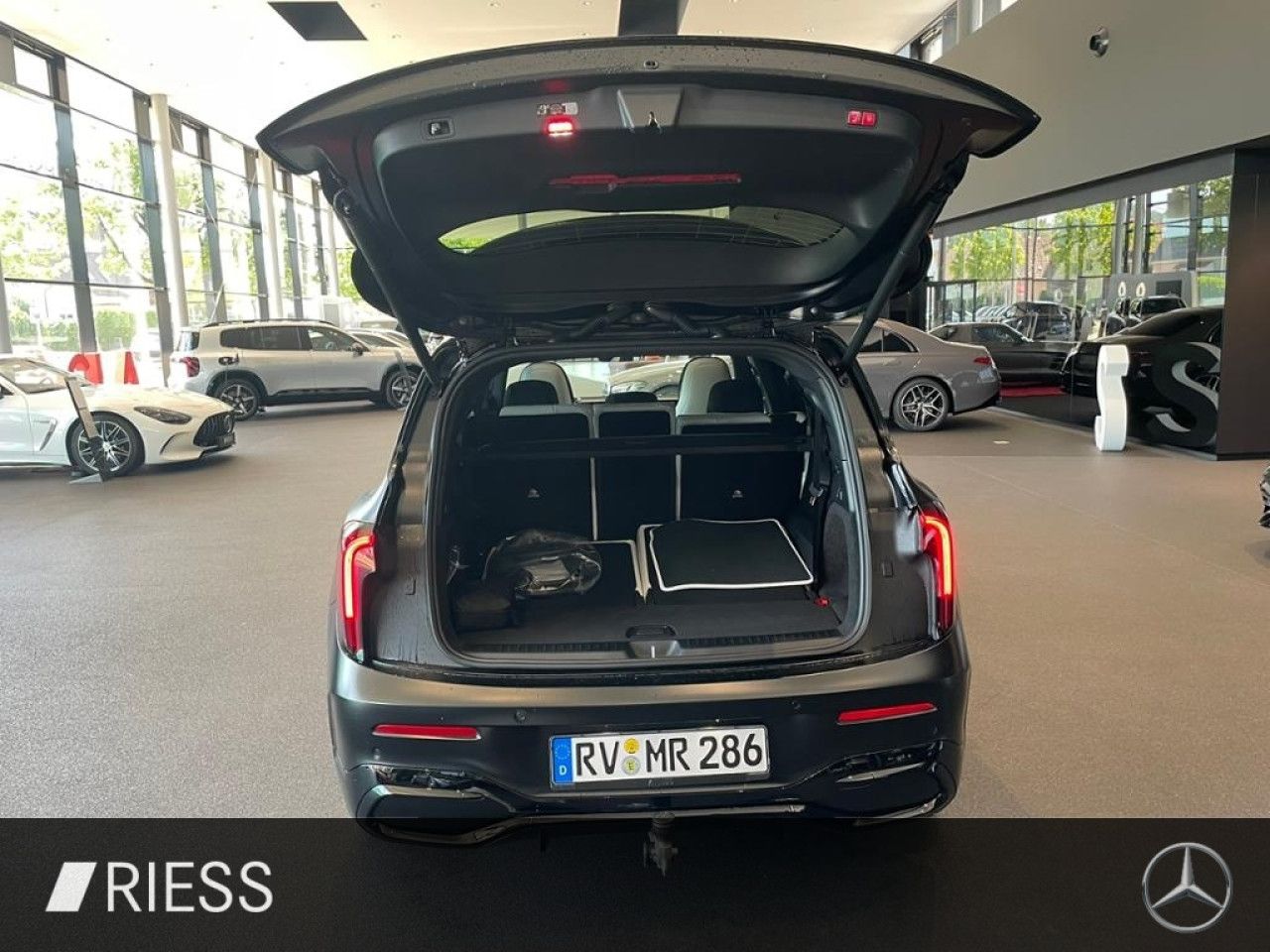 Mercedes-Benz GLB – Bild 18