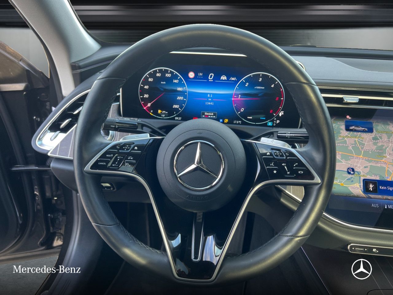 Mercedes-Benz E-Klasse – Bild 12