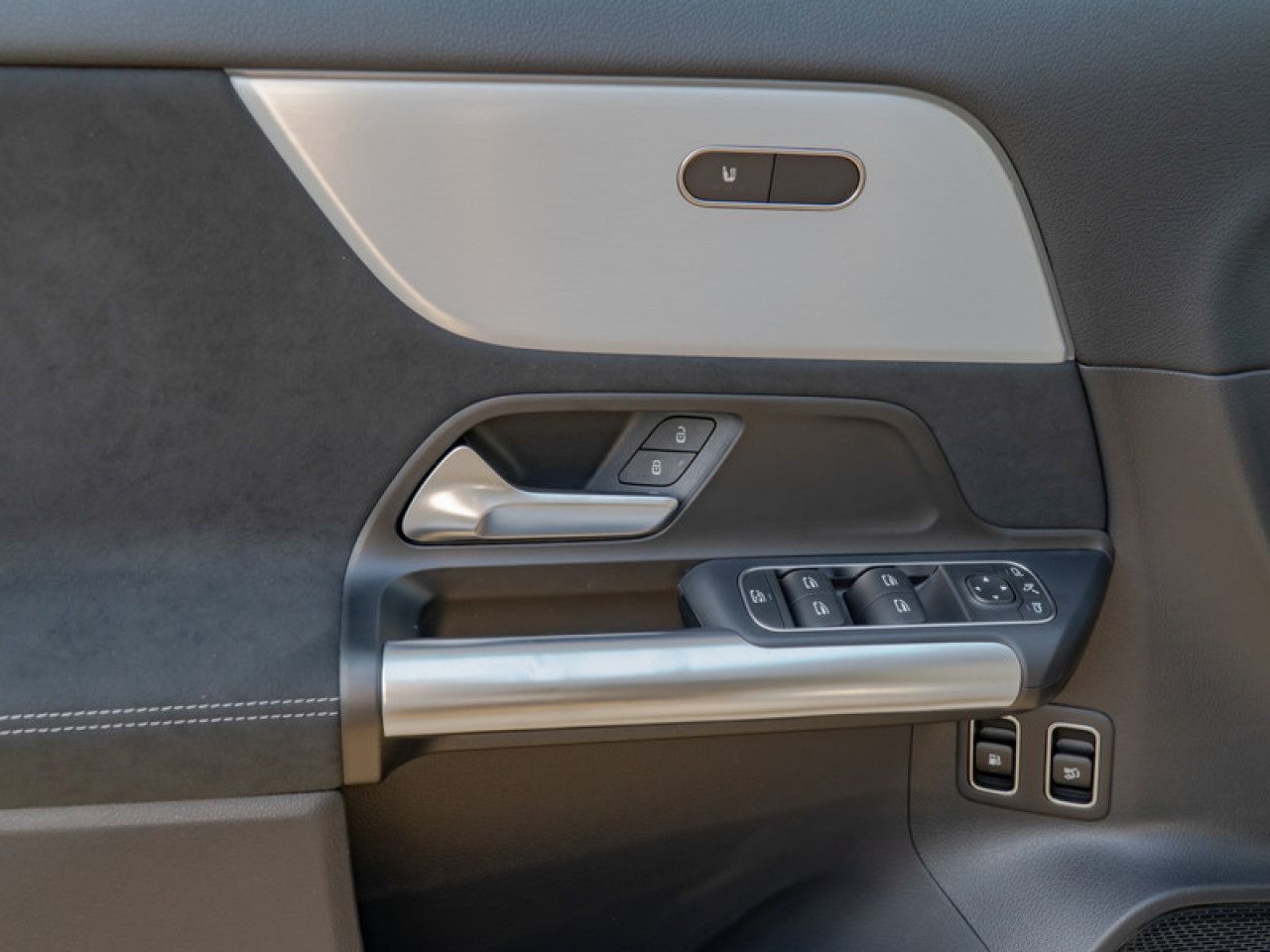 Fahrzeugbild 10 / 25