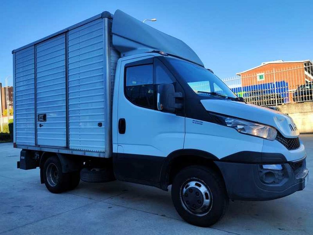 IVECO | 35C13 FURGONE CON SPONDA
