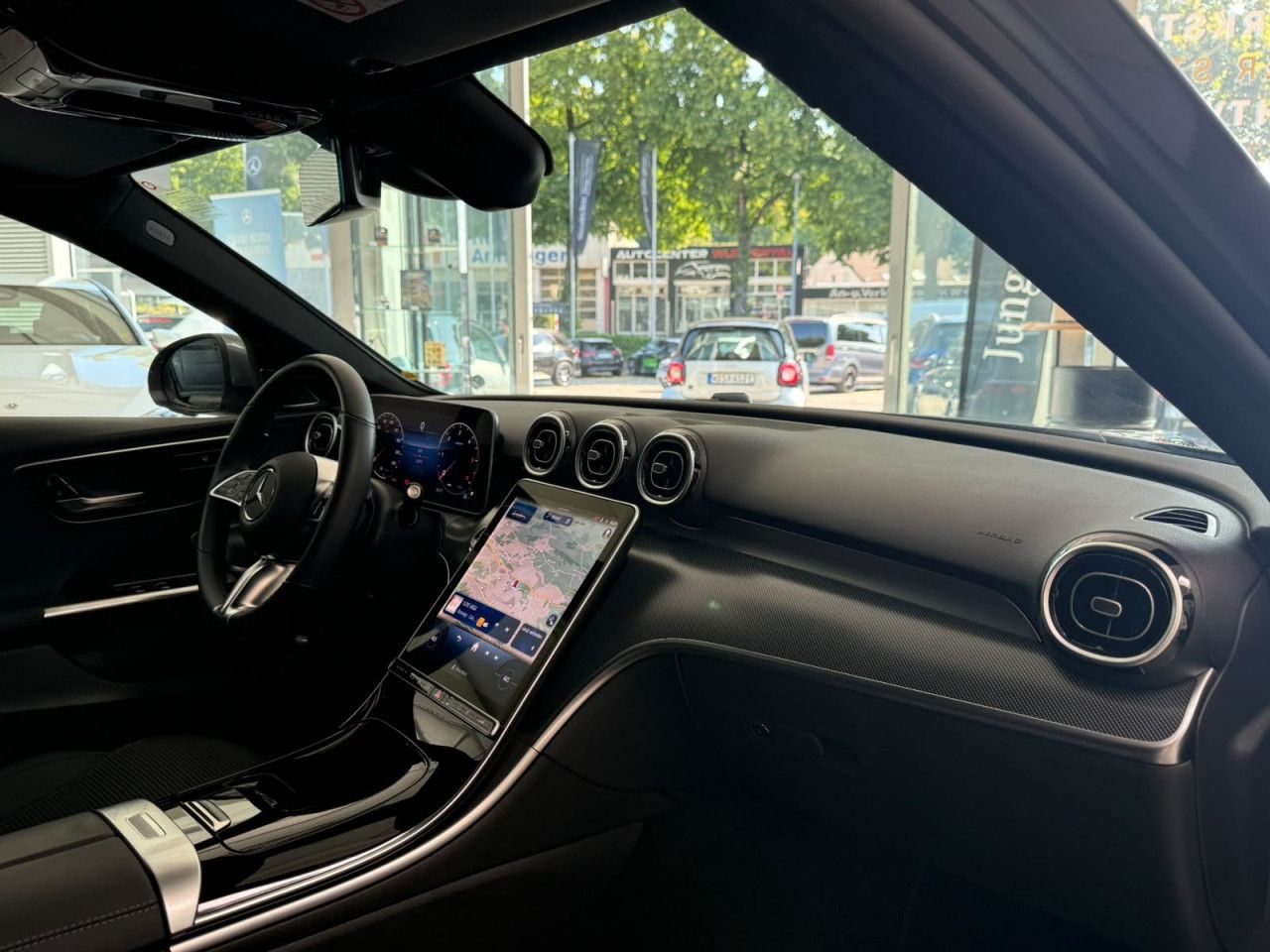 Mercedes-Benz C-Klasse – Bild 17