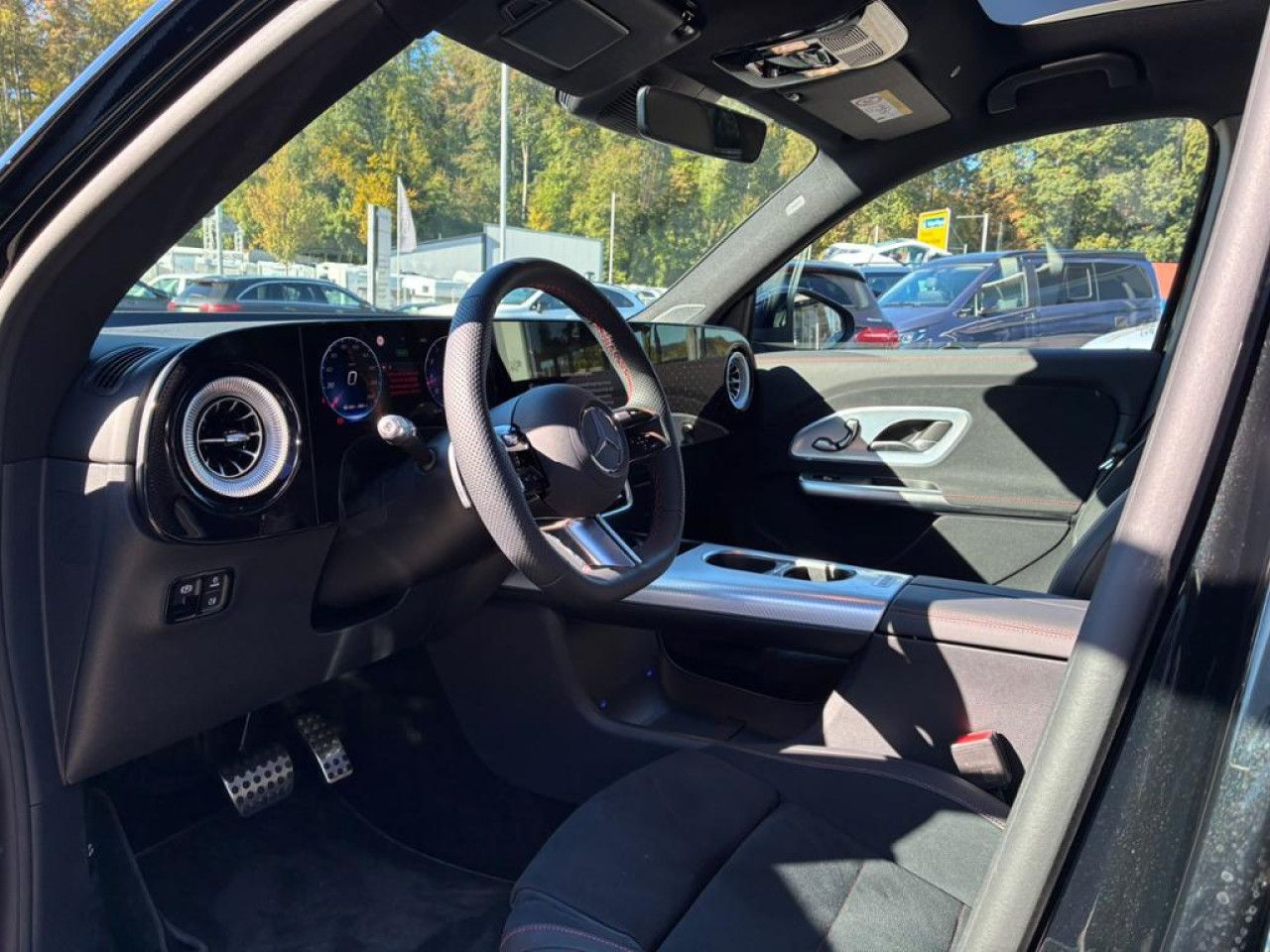 Mercedes-Benz GLB – Bild 11