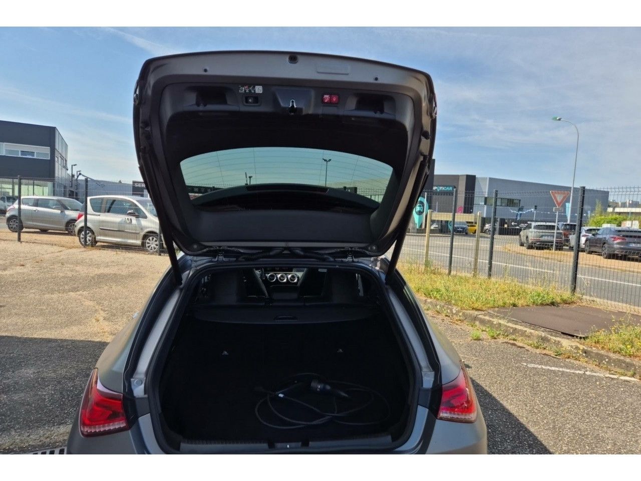 Photo du véhicule 9 / 18