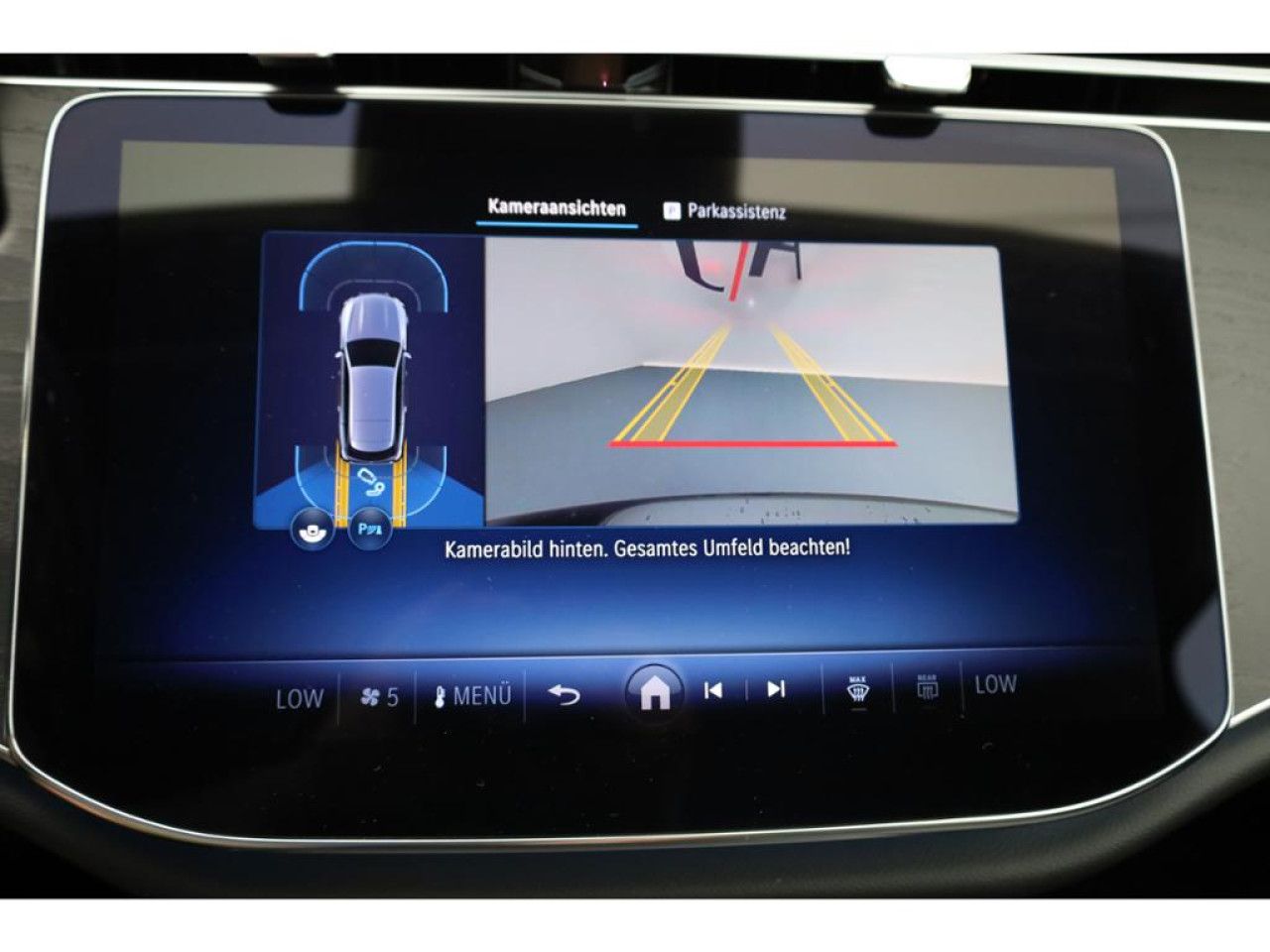 Mercedes-Benz E-Klasse – Bild 13