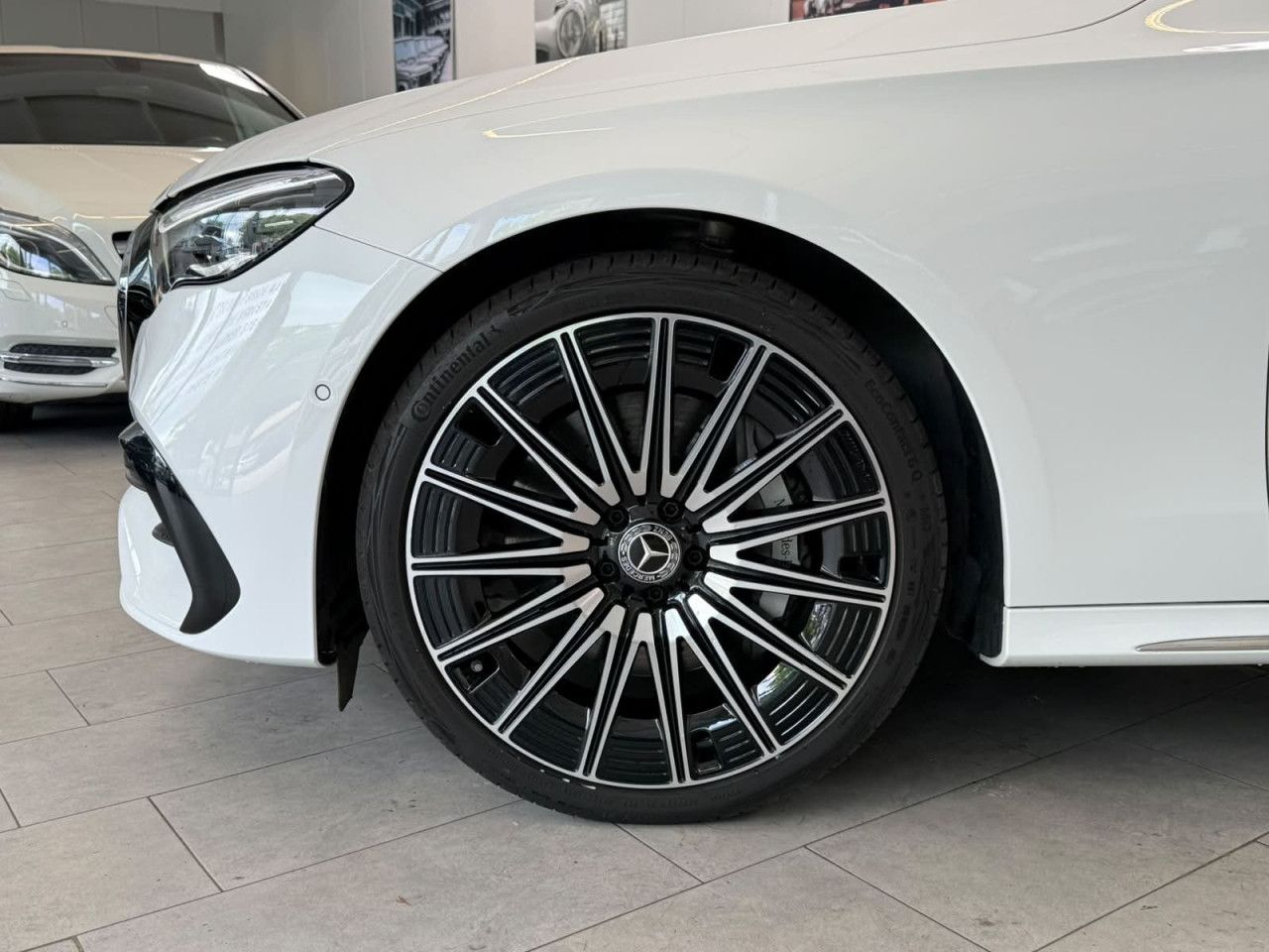 Mercedes-Benz E-Klasse – Bild 14
