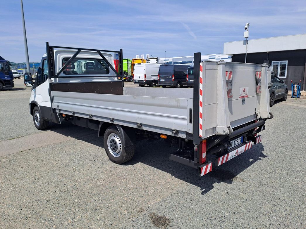 IVECO | DAILY 35S14H