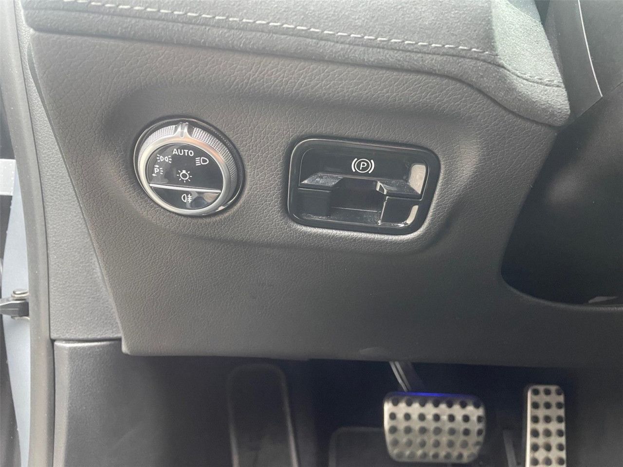 Fahrzeugbild 14 / 27