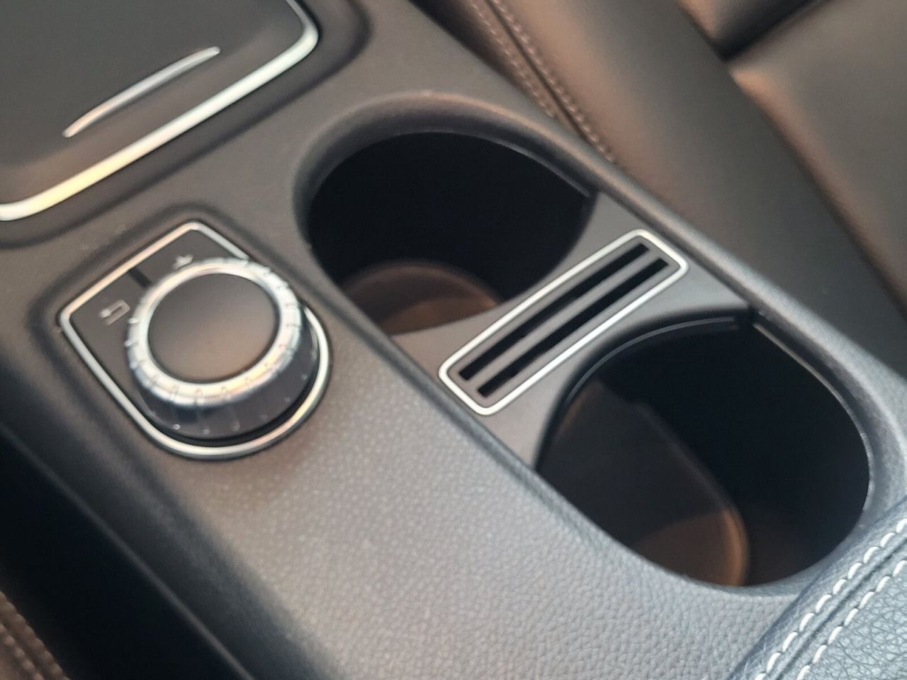 Fahrzeugbild 19 / 30