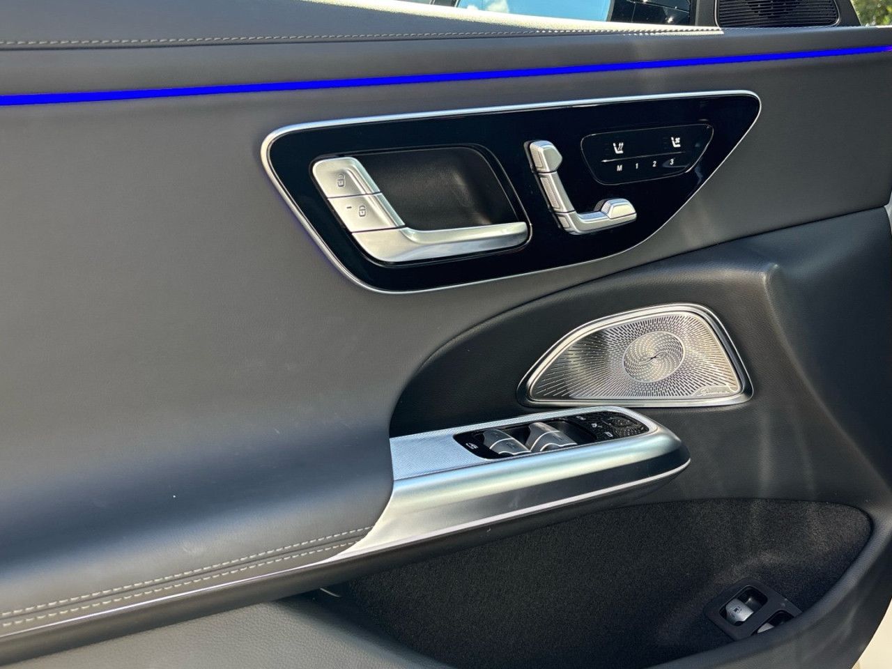 Mercedes-Benz E-Klasse – Bild 3
