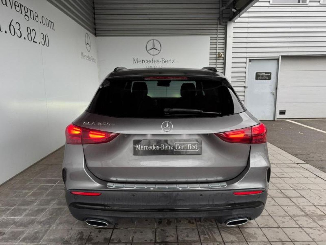 Photo du v&eacute;hicule 8 / 18