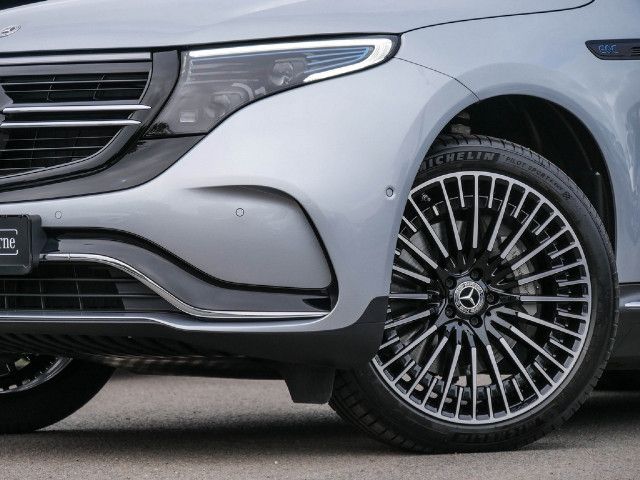 Mercedes-Benz EQC 400  AMG Line