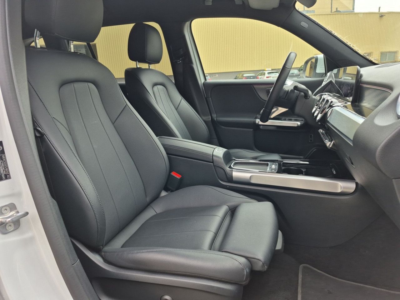 Zdj&eogon;cie pojazdu 12 / 24