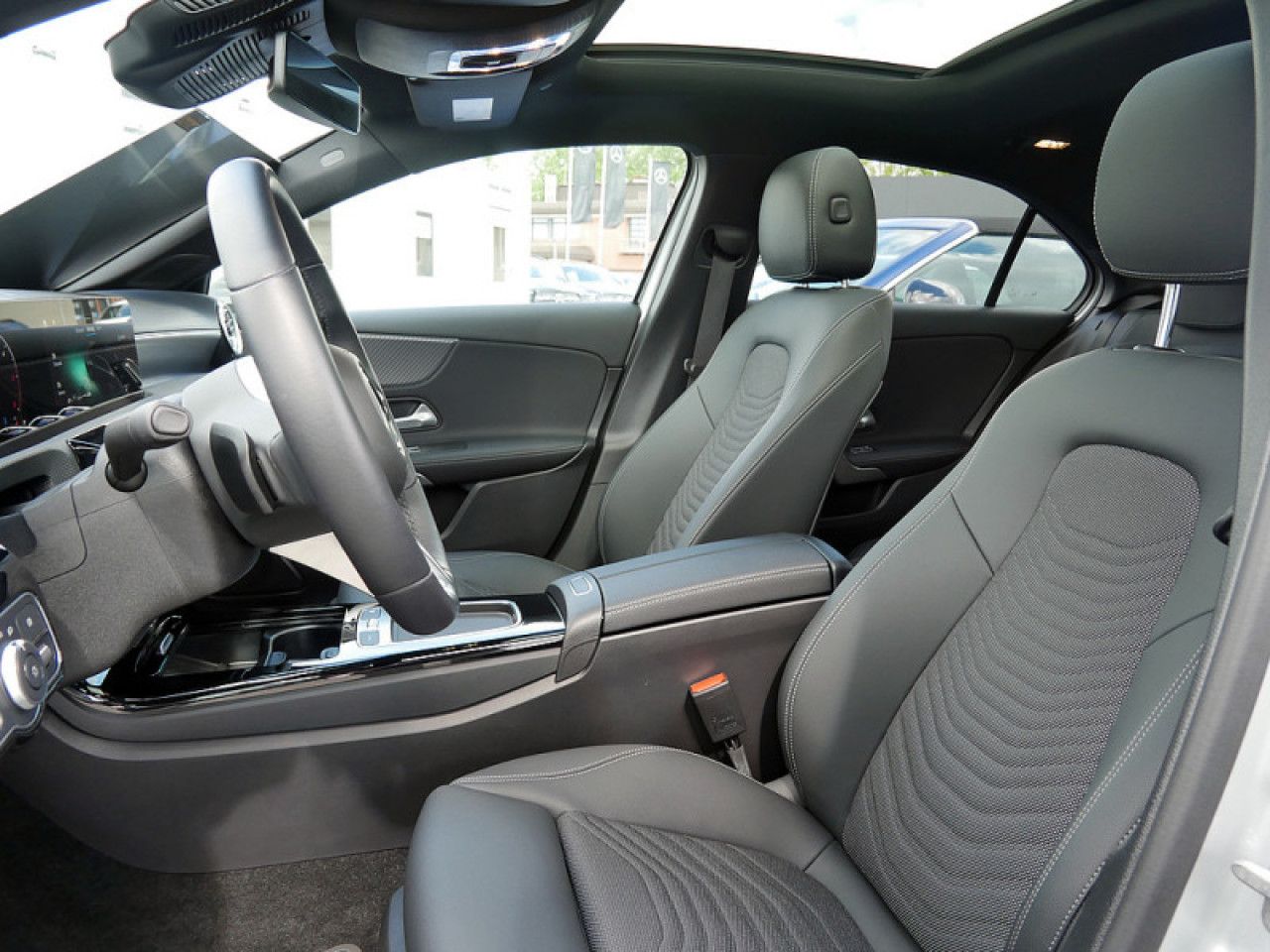 Mercedes-Benz A-Klasse – Bild 16