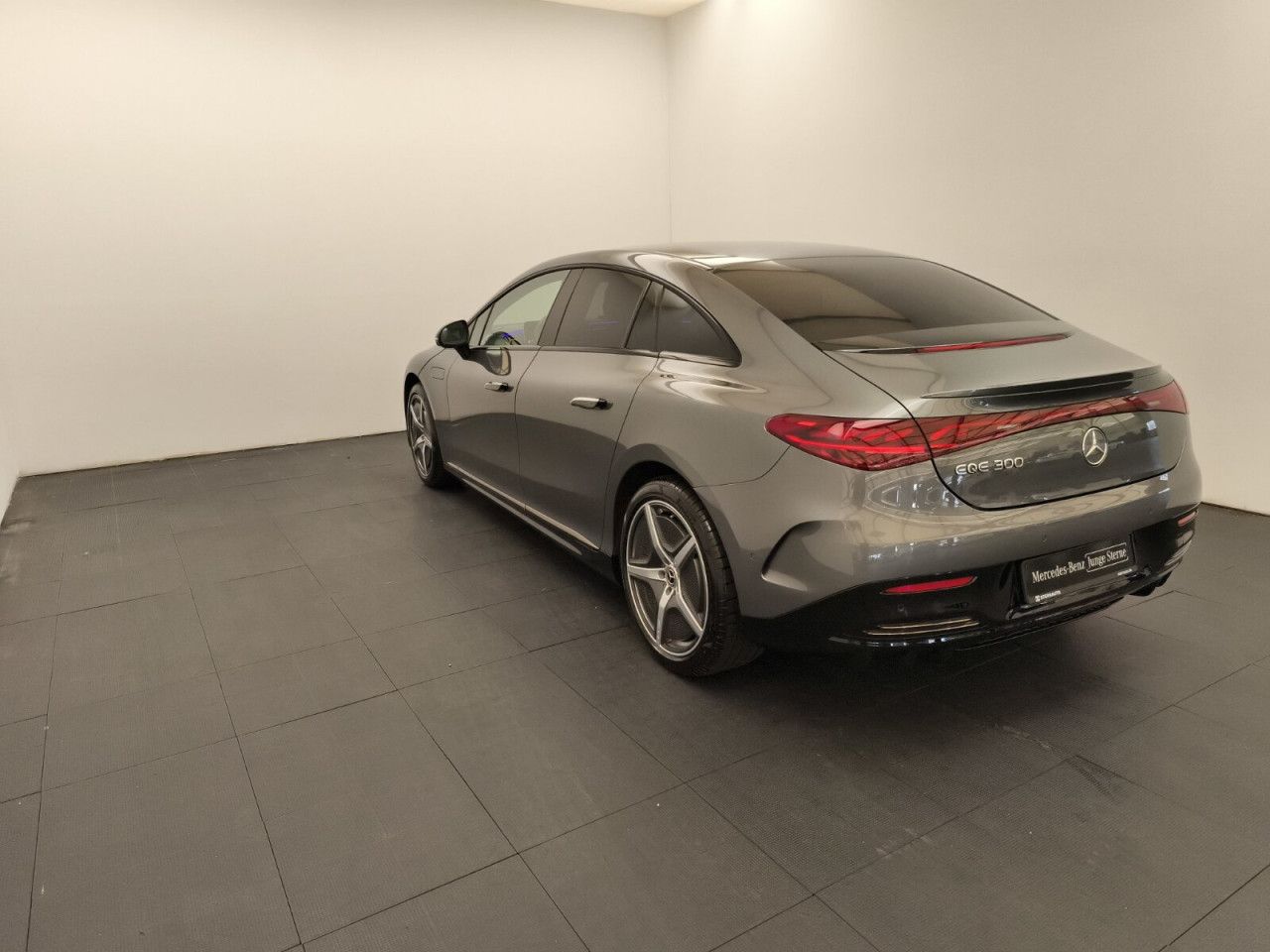 Mercedes-Benz EQE – Bild 8
