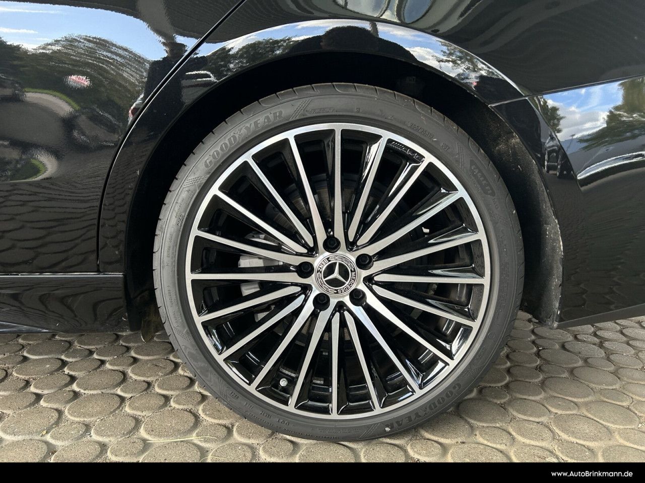 Mercedes-Benz C-Klasse – Bild 9