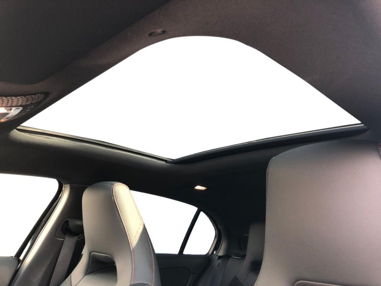 Mercedes-Benz A-Klasse – Bild 13