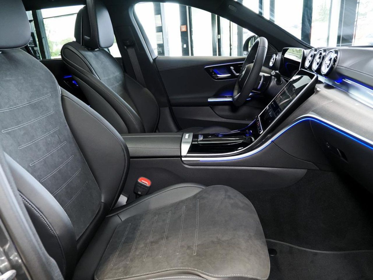 Mercedes-Benz C-Klasse – Bild 12