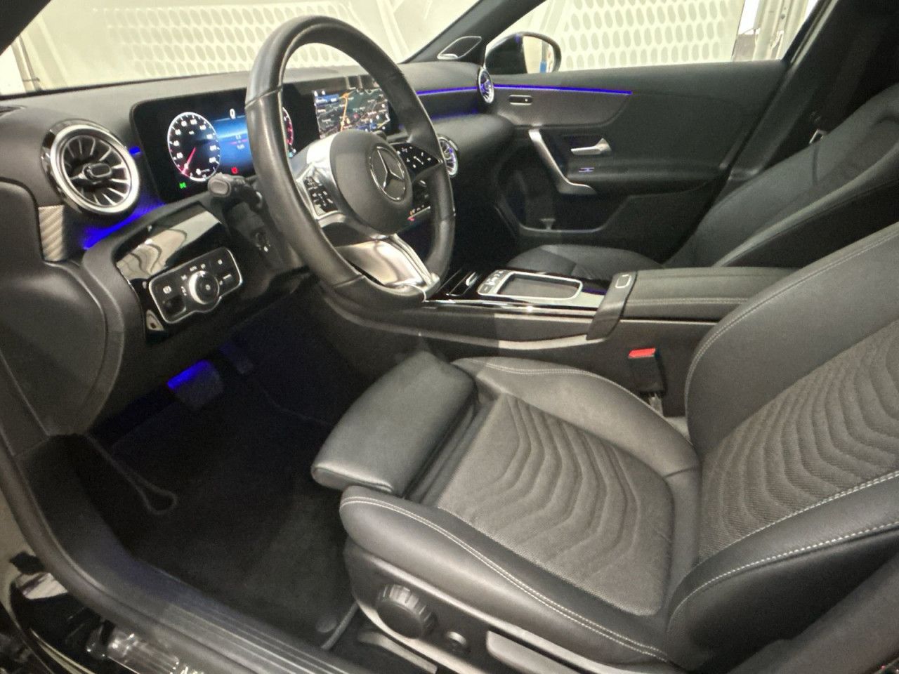 Fahrzeugbild 12 / 24