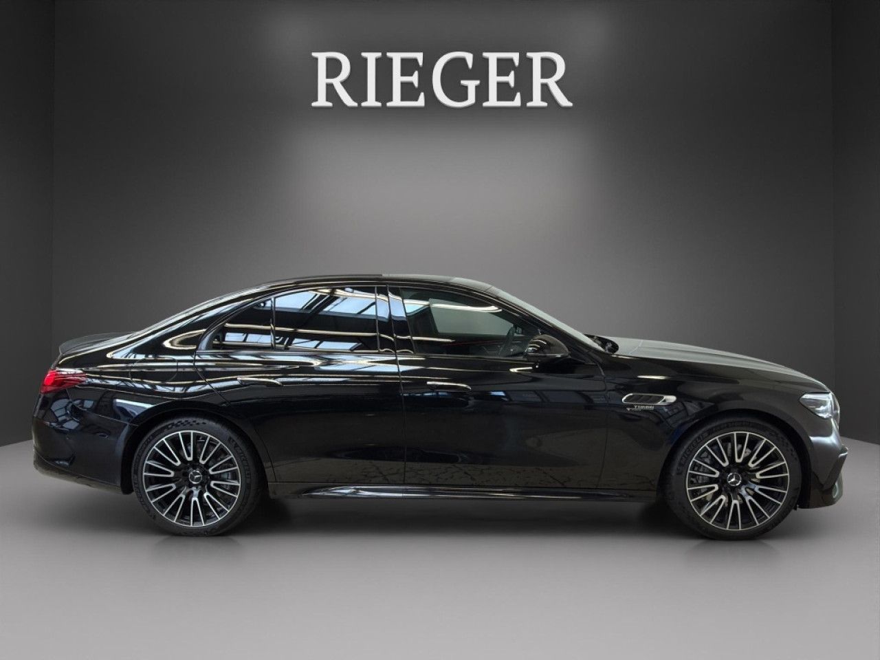 Mercedes-Benz E-Klasse – Bild 14