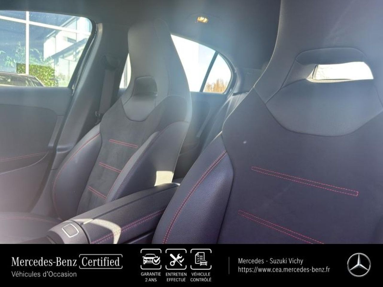 Photo du v&eacute;hicule 8 / 18