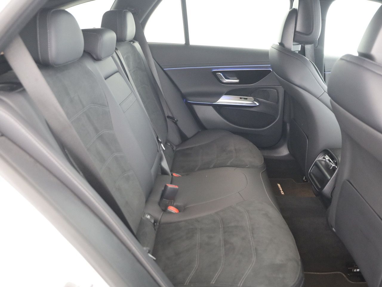 Mercedes-Benz E-Klasse – Bild 14