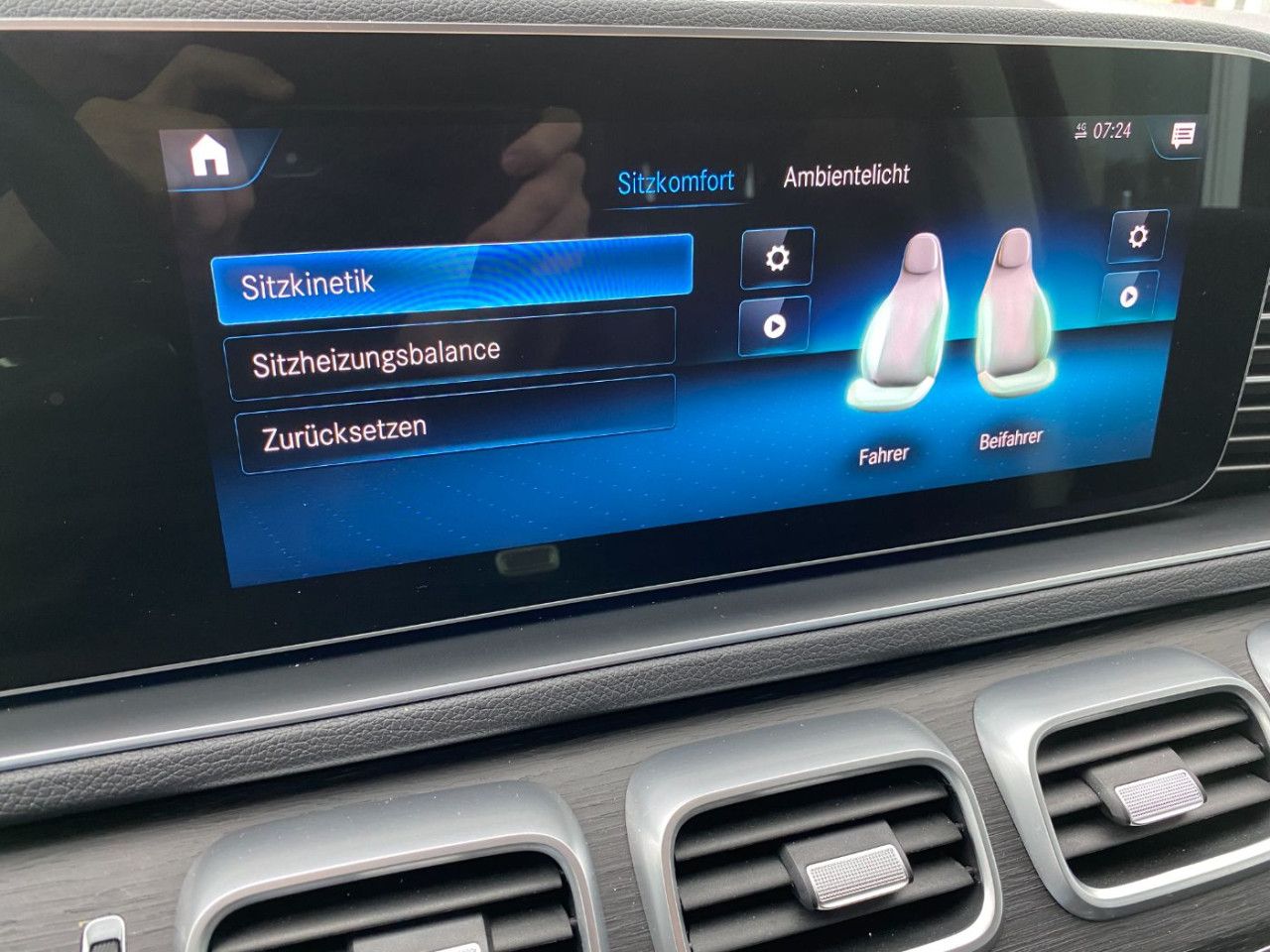 Fahrzeugbild 27 / 28