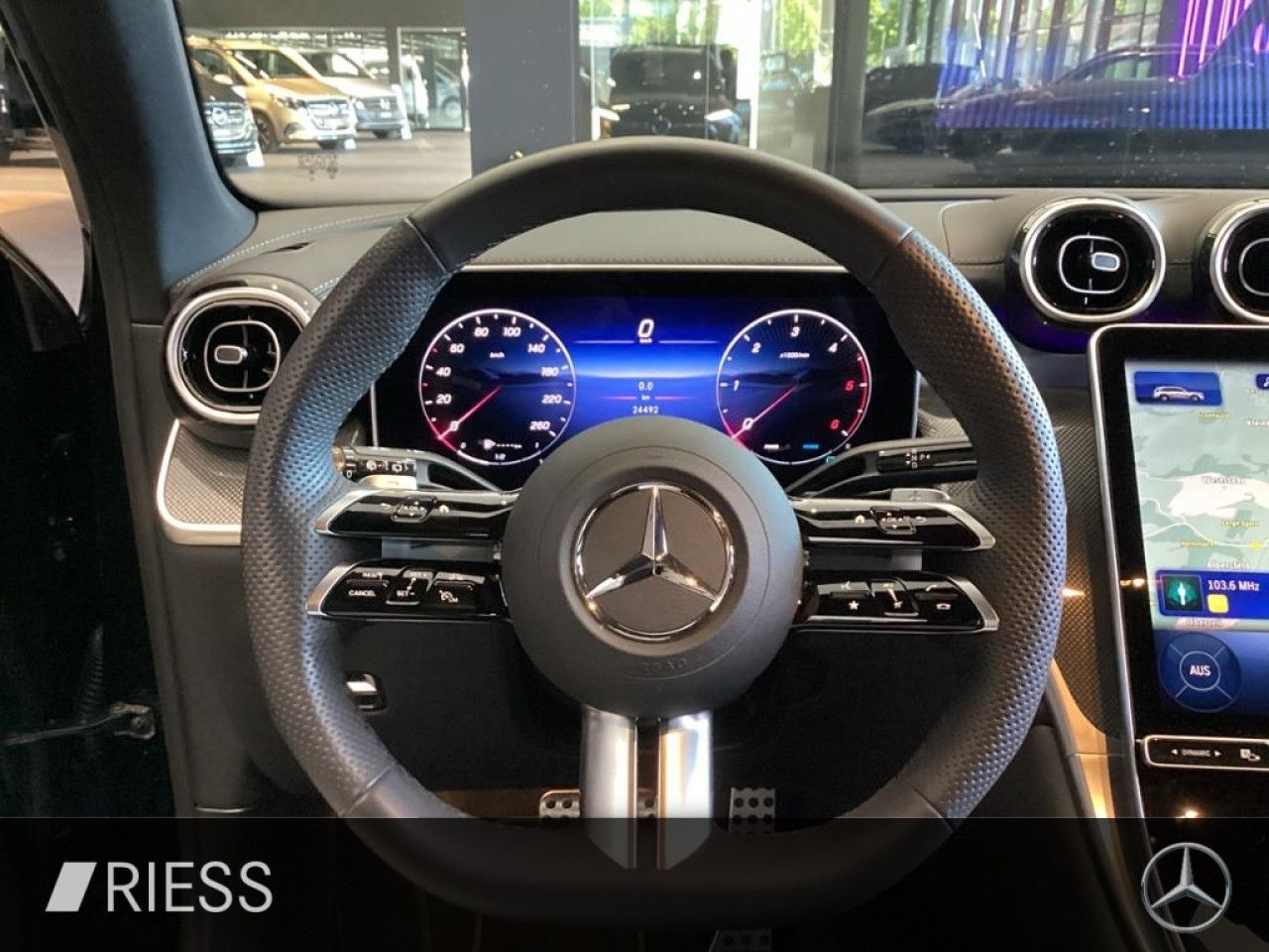 Mercedes-Benz GLC – Bild 14