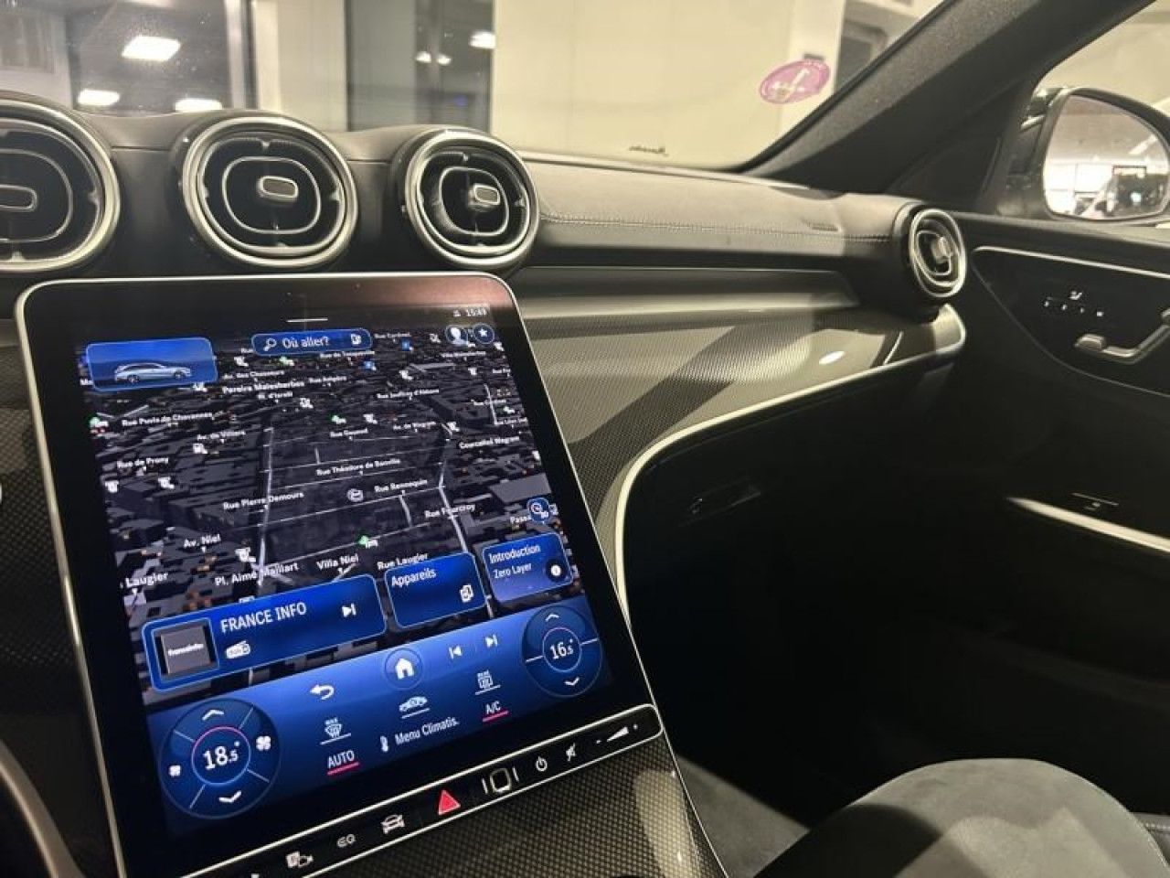 Photo du v&eacute;hicule 15 / 18